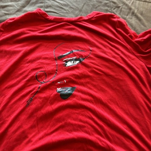 Top - Picture 2 of 3